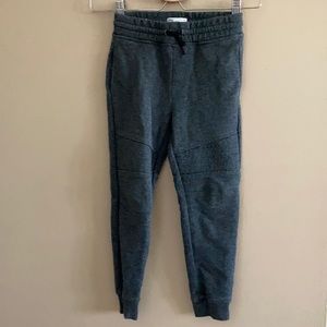 Grey boys joggers size 6